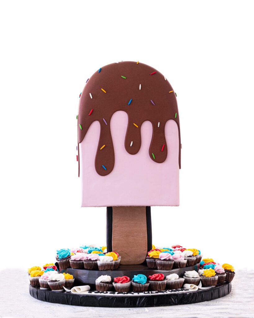 3D Lollipop cake by Dainty Affairs
