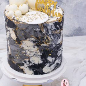 Marble Swiss meringue cake