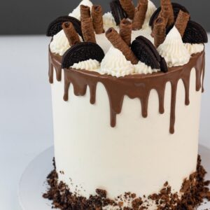 Cookies & Cream Vanilla cake